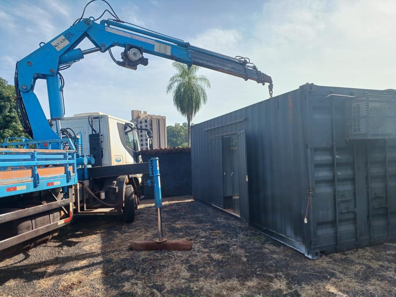 locacao-de-container-e-caminhao-munck-ribeirao-preto (4)